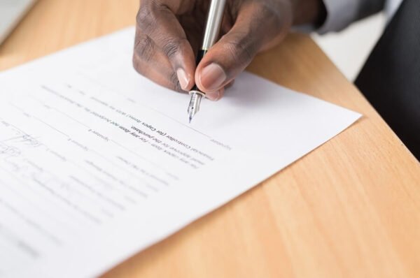 what is a shareholders agreement